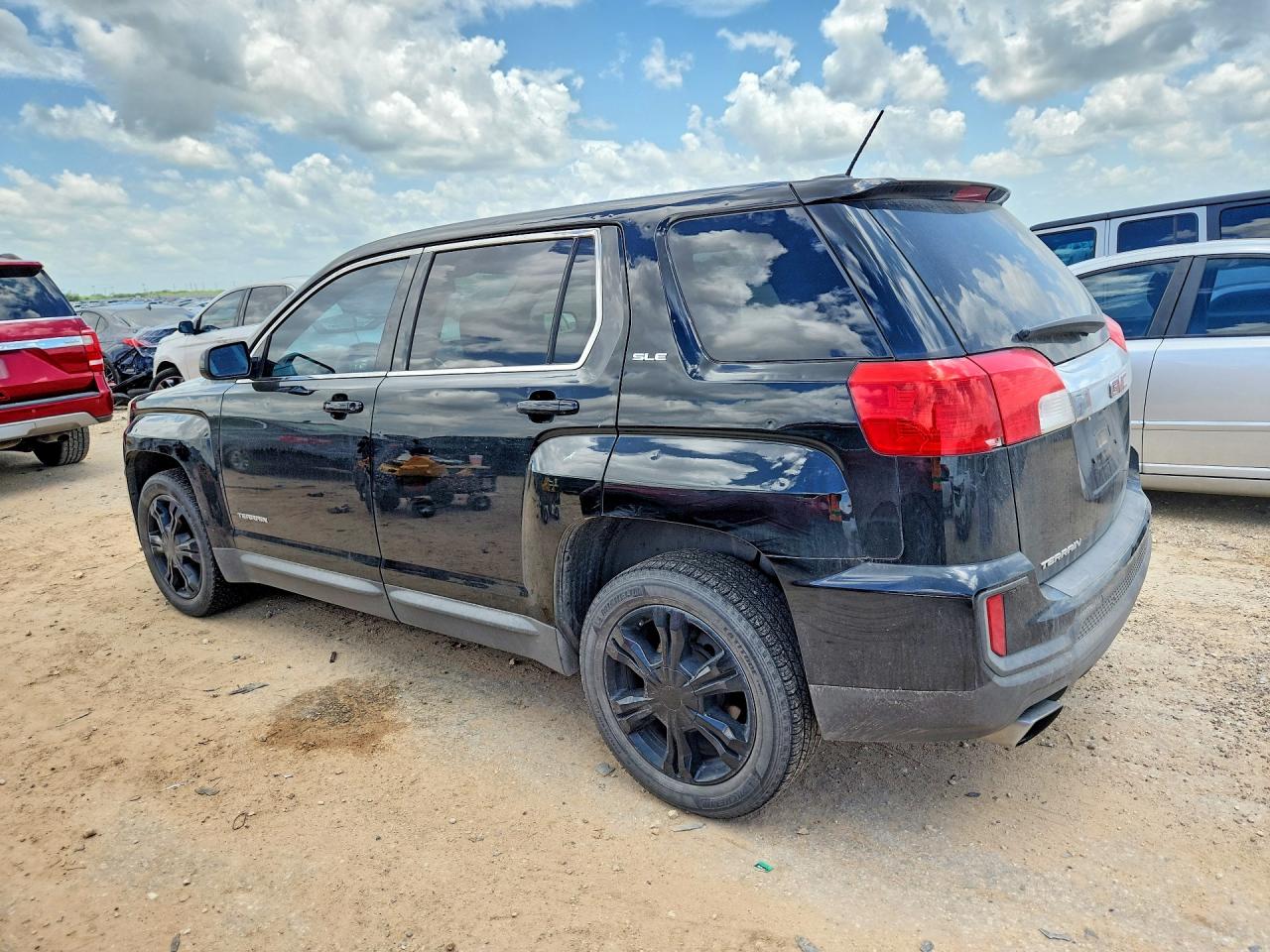 2GKALMEK6H6249326 · 2017 GMC TERRAIN · 2/12