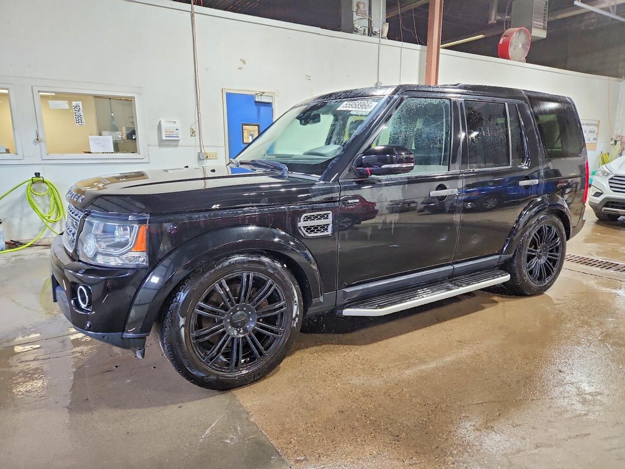 SALAG2V67FA767980 · 2015 LAND ROVER LR4