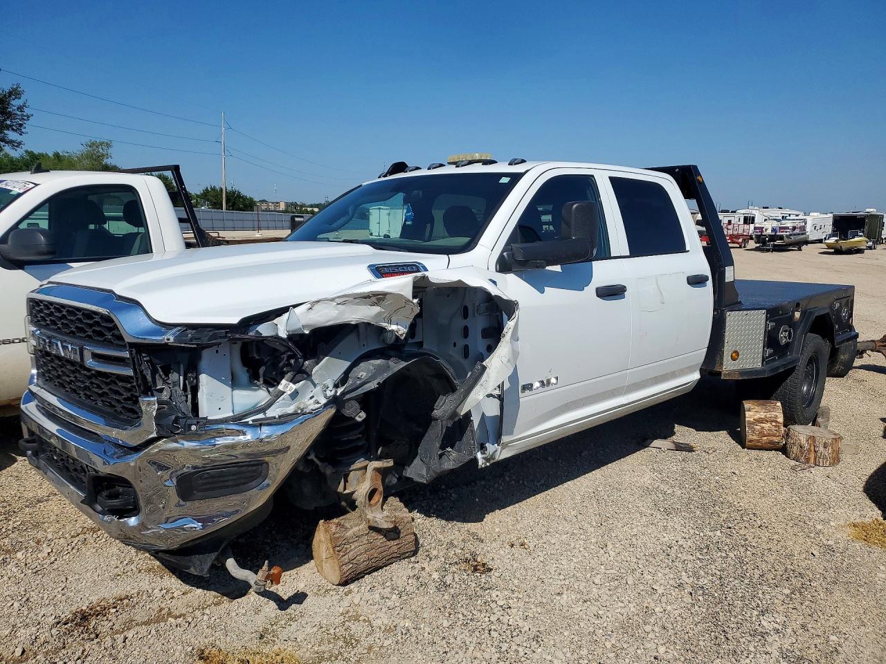 3C63RRGL1NG376725 · 2022 RAM 3500