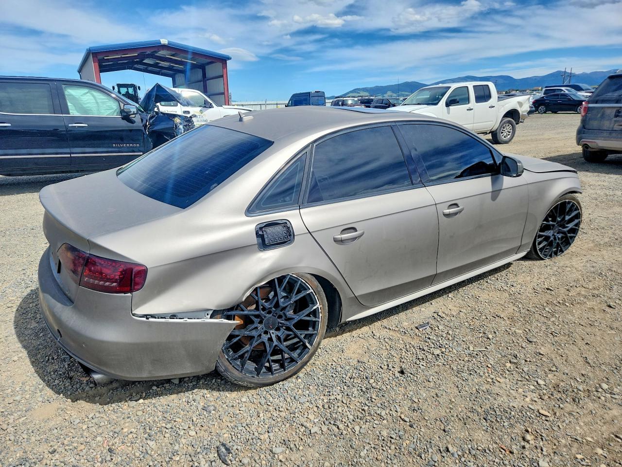 WAUBGAFL5BA060331 · 2011 AUDI S4 · 3/13