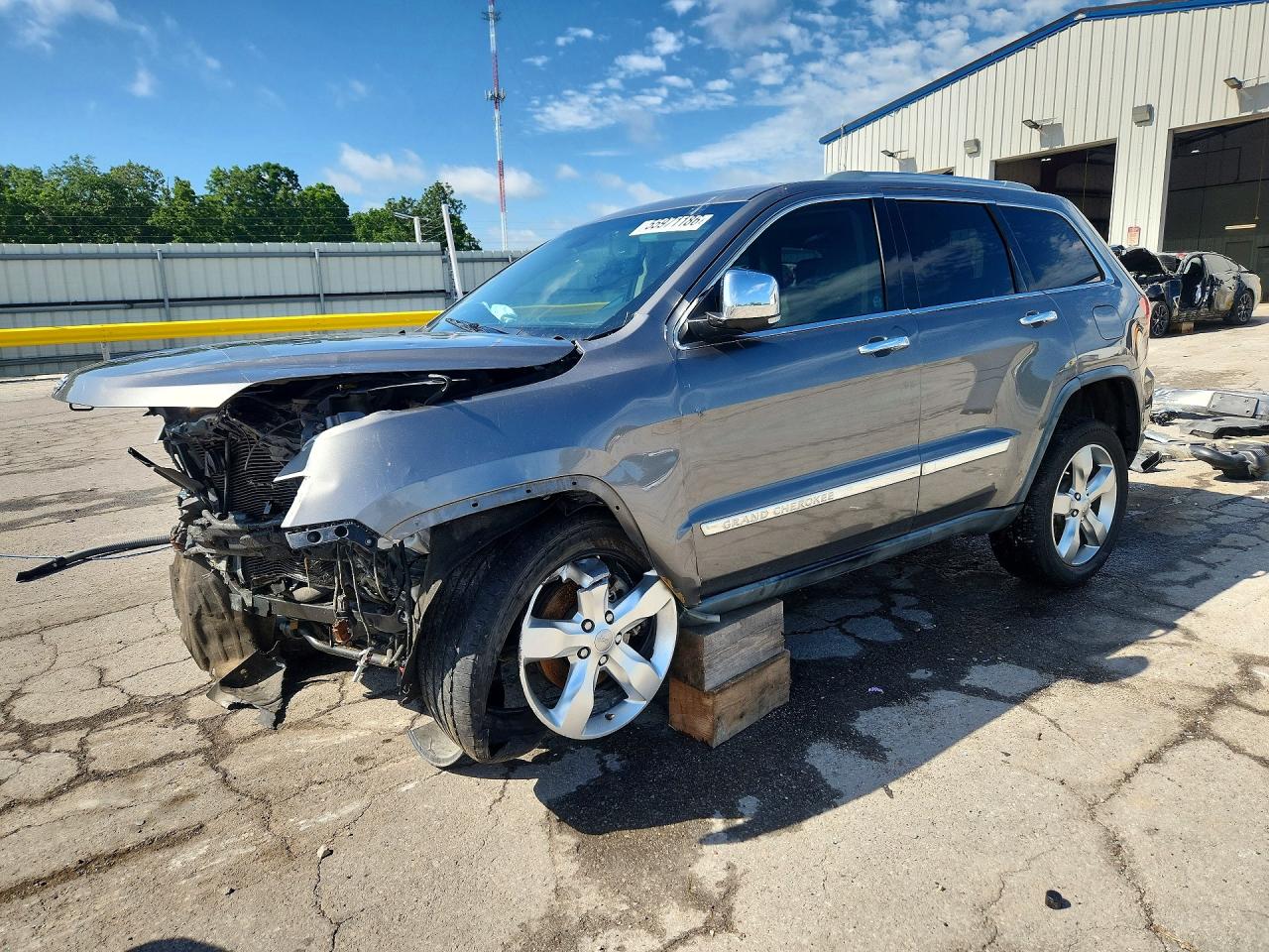 1C4RJEBG5CC210172 · 2012 JEEP GRAND CHEROKEE