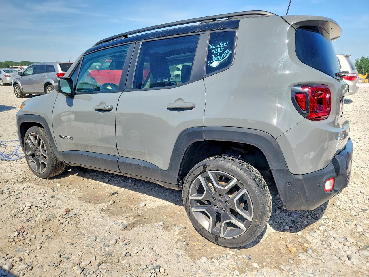 ZACNJDD14MPN36377 · 2021 JEEP RENEGADE · 2/13