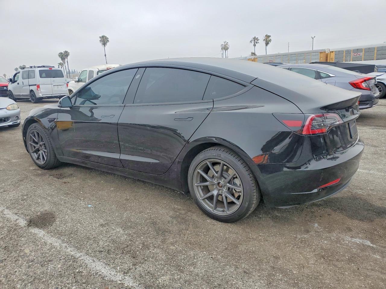 5YJ3E1EA6PF463326 · 2023 TESLA MODEL 3 · 2/12