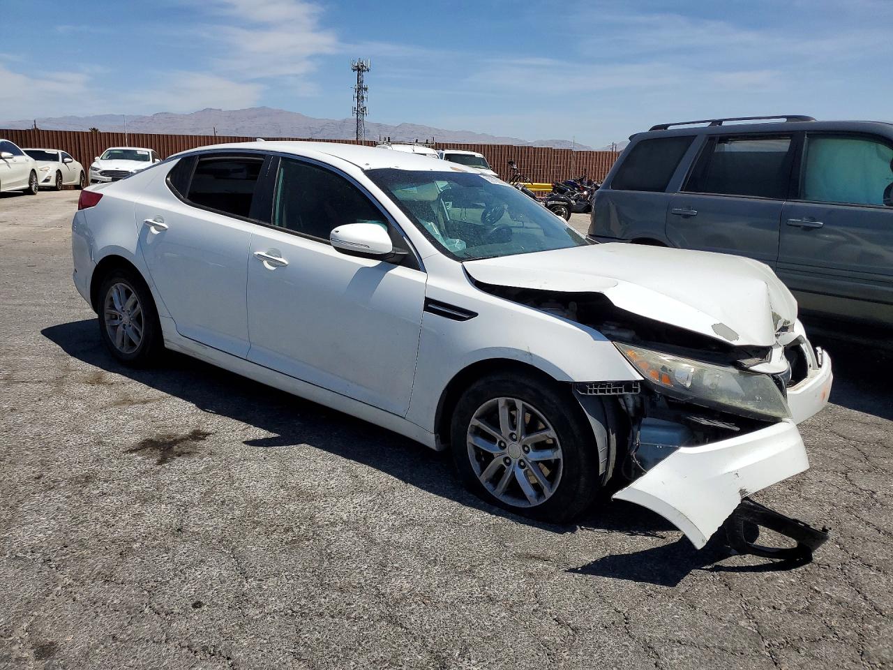 5XXGM4A78CG055868 · 2012 KIA OPTIMA · 4/13