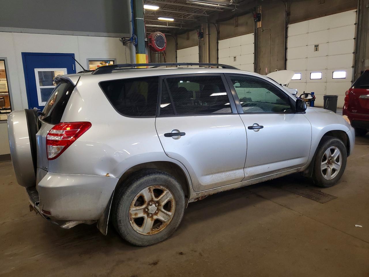 2T3BF4DV2AW061304 · 2010 TOYOTA RAV4 · 3/13