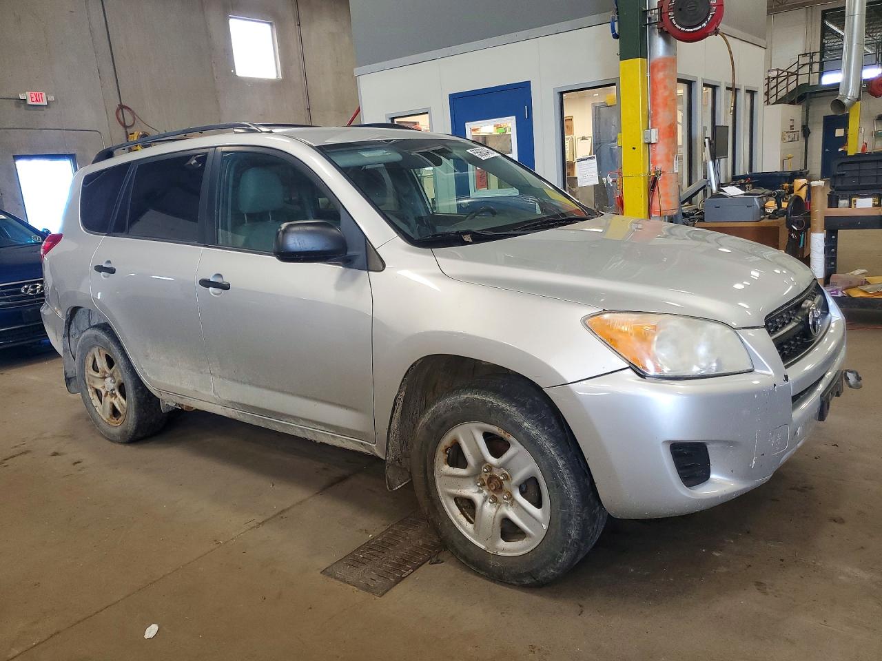 2T3BF4DV2AW061304 · 2010 TOYOTA RAV4 · 4/13
