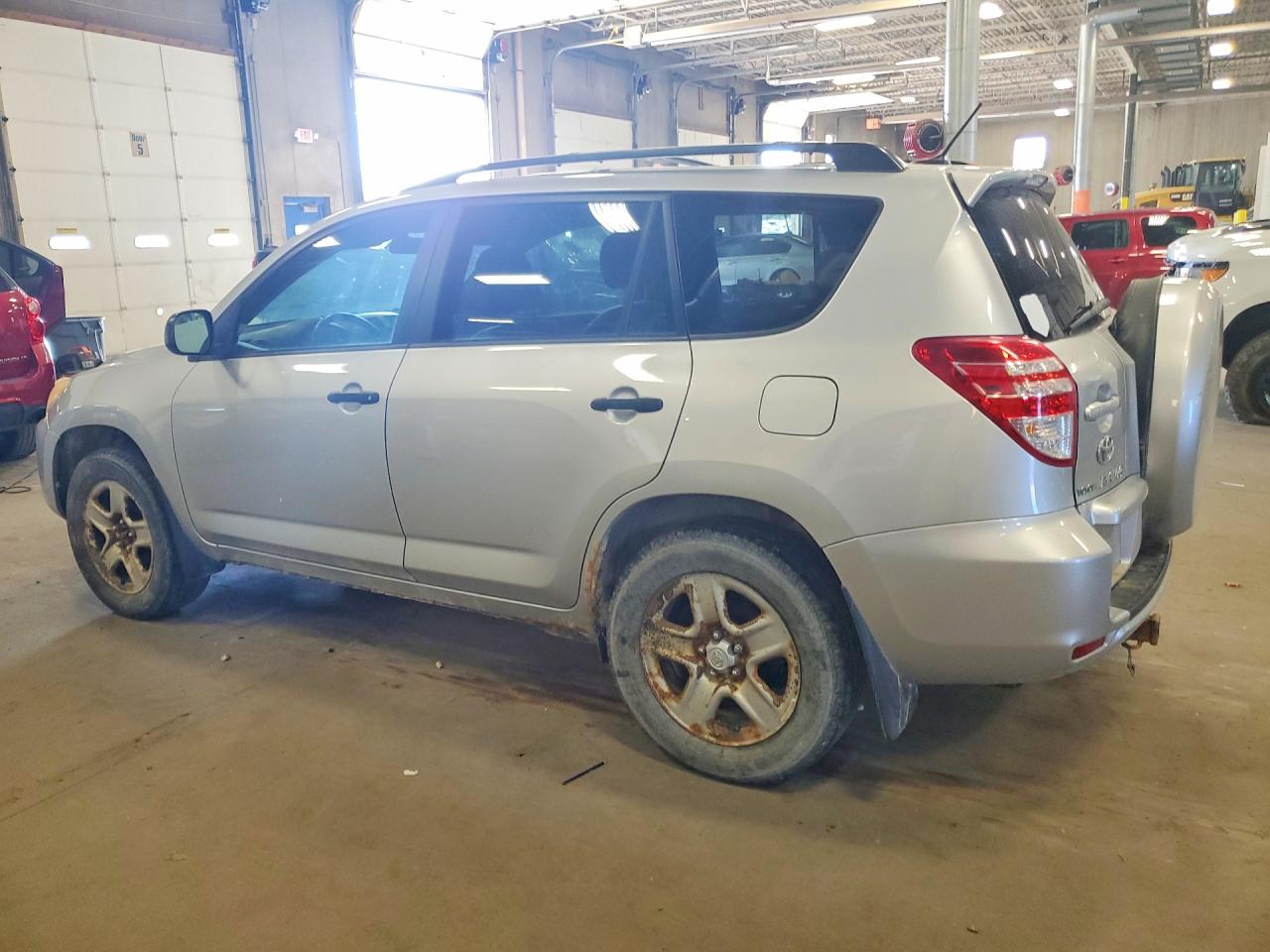 2T3BF4DV2AW061304 · 2010 TOYOTA RAV4 · 2/13