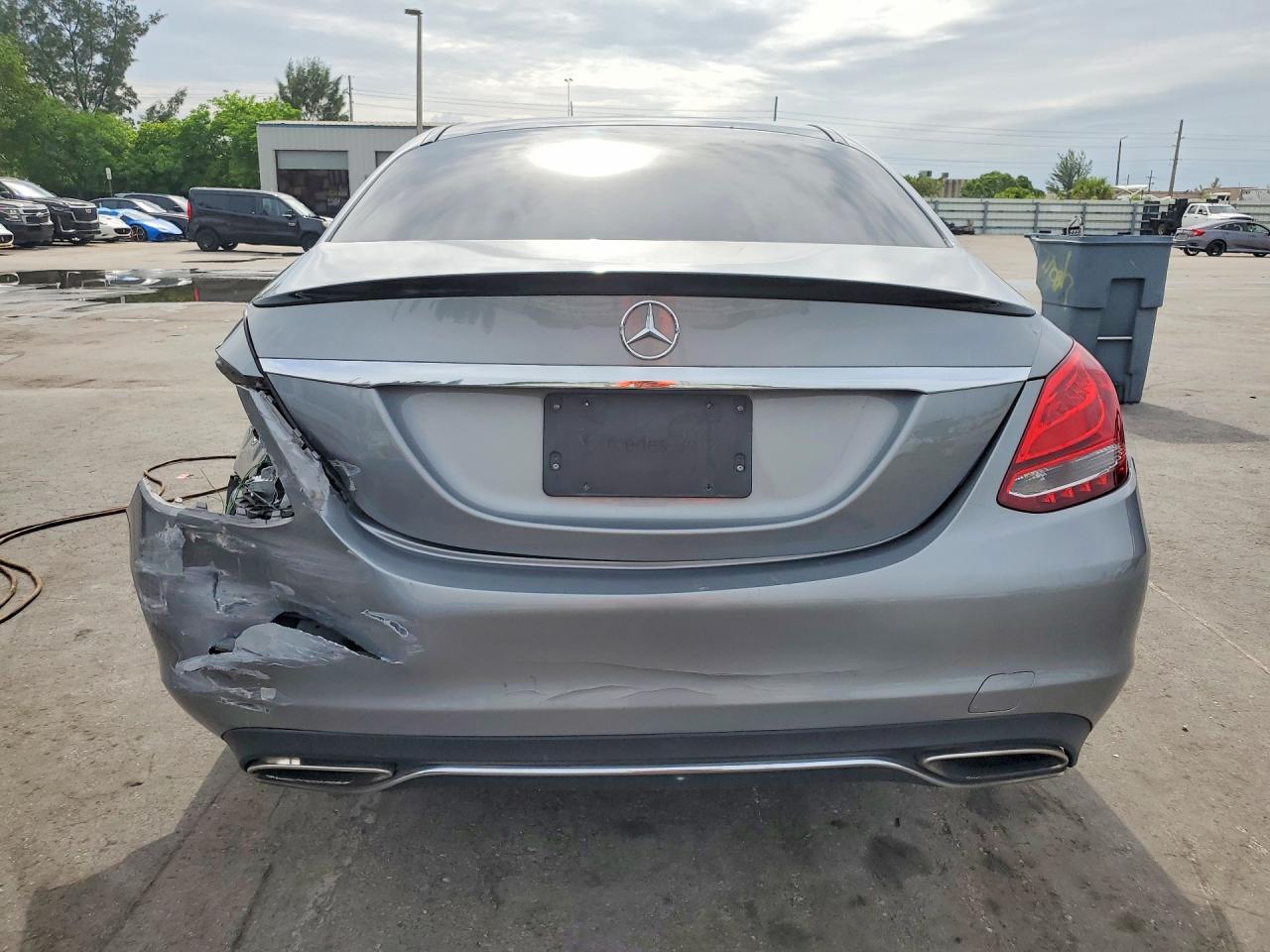 WDDWF4JB3GR151295 · 2016 MERCEDES-BENZ C · 6/12