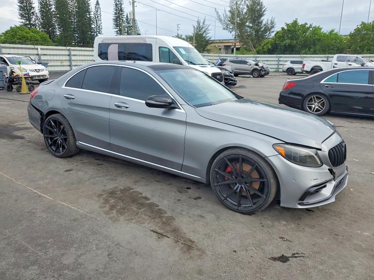 WDDWF4JB3GR151295 · 2016 MERCEDES-BENZ C · 4/12