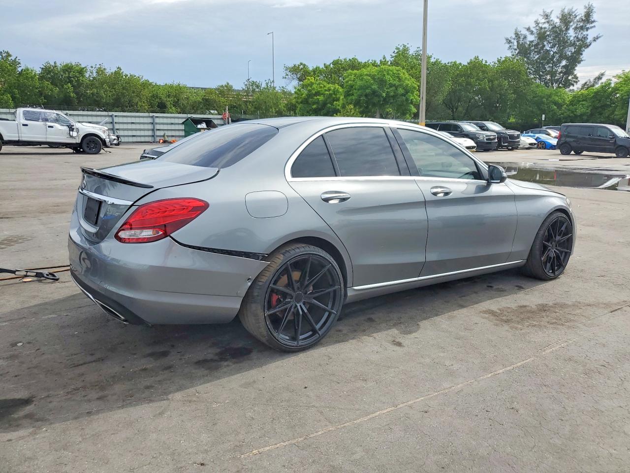 WDDWF4JB3GR151295 · 2016 MERCEDES-BENZ C · 3/12