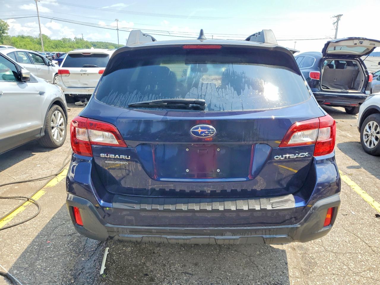 4S4BSAFC2J3254427 · 2018 SUBARU OUTBACK · 6/14