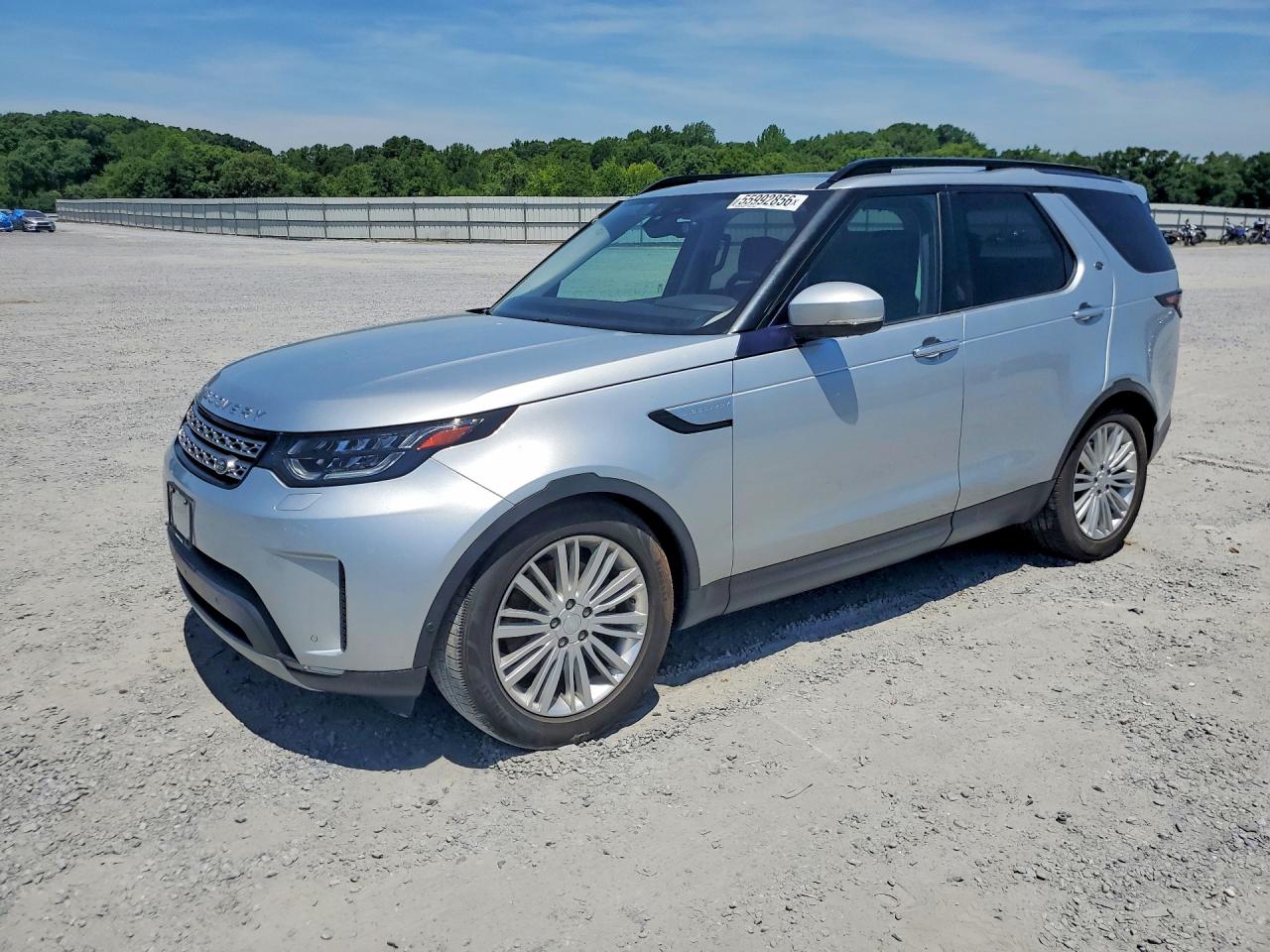 SALRHBBV7HA028185 · 2017 LAND ROVER DISCOVERY