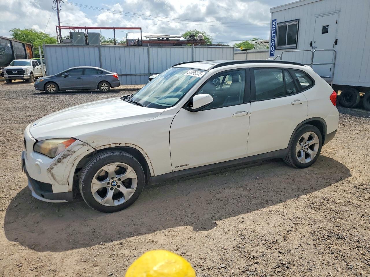 WBAVM1C53FV317805 · 2015 BMW X1