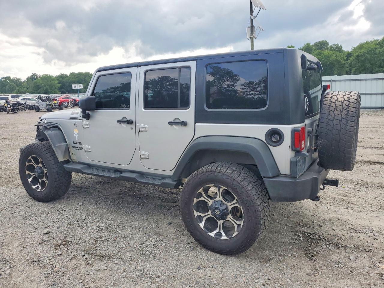 1C4BJWDG7CL272645 · 2012 JEEP WRANGLER UNLIMITED · 2/13