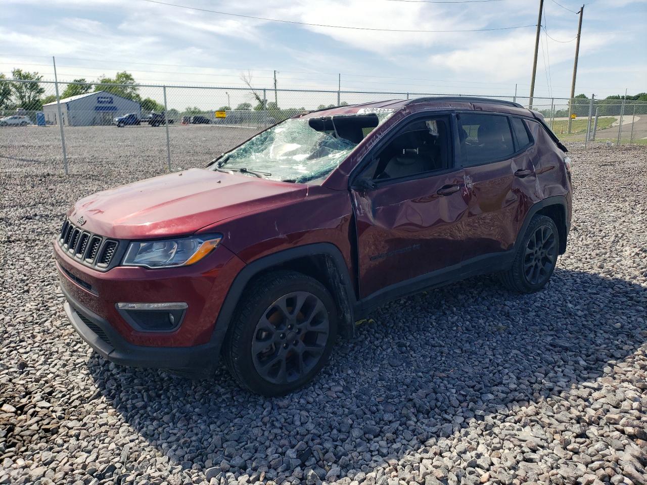 3C4NJDEB5MT517114 · 2021 JEEP COMPASS
