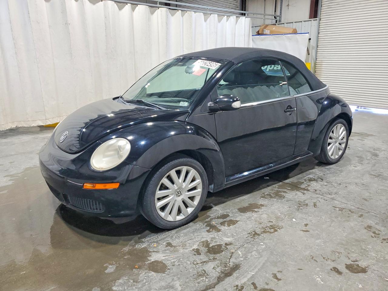 2008 VOLKSWAGEN NEW BEETLE