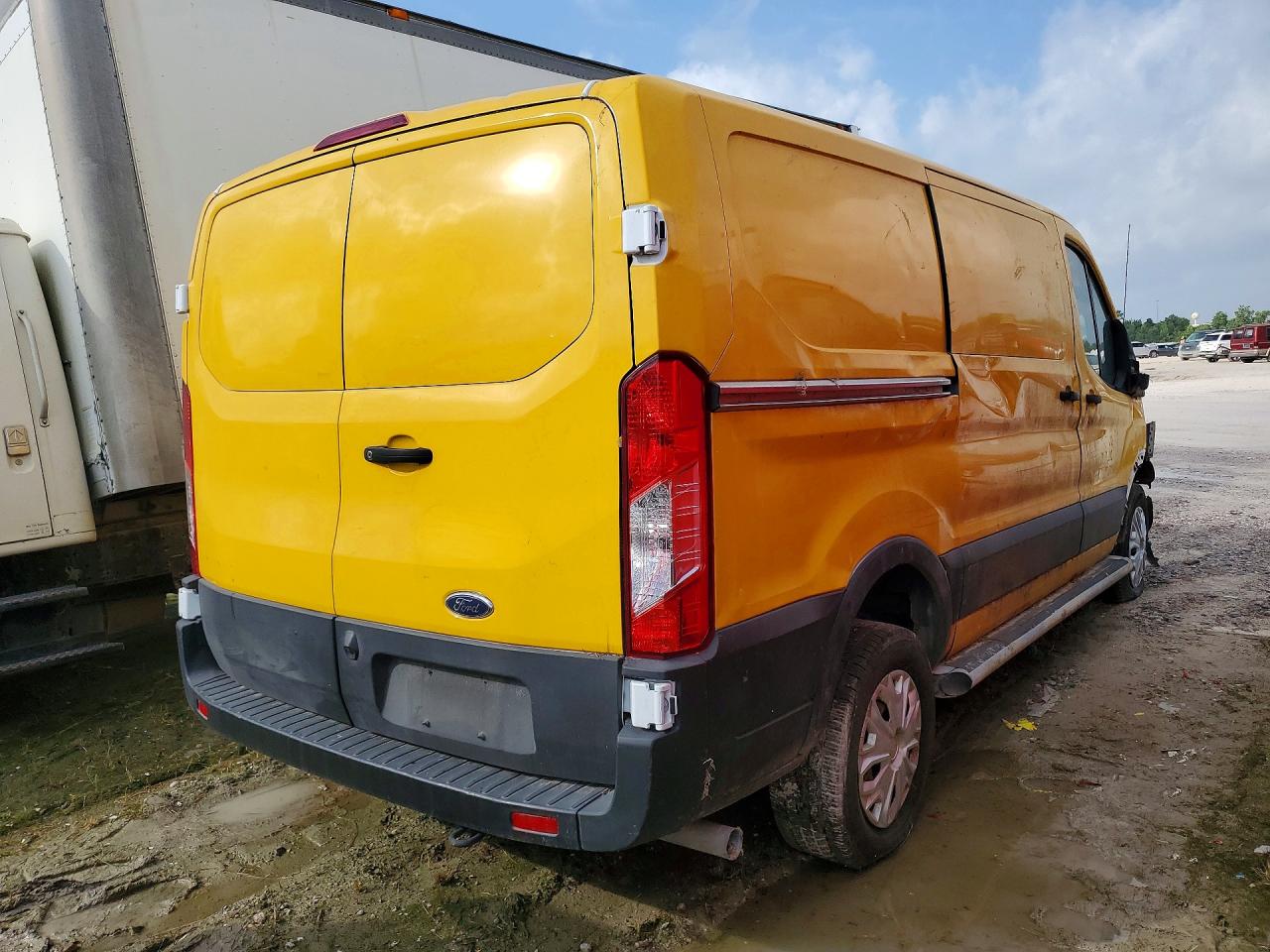 1FTBR1Y88PKB89736 · 2023 FORD TRANSIT · 3/13