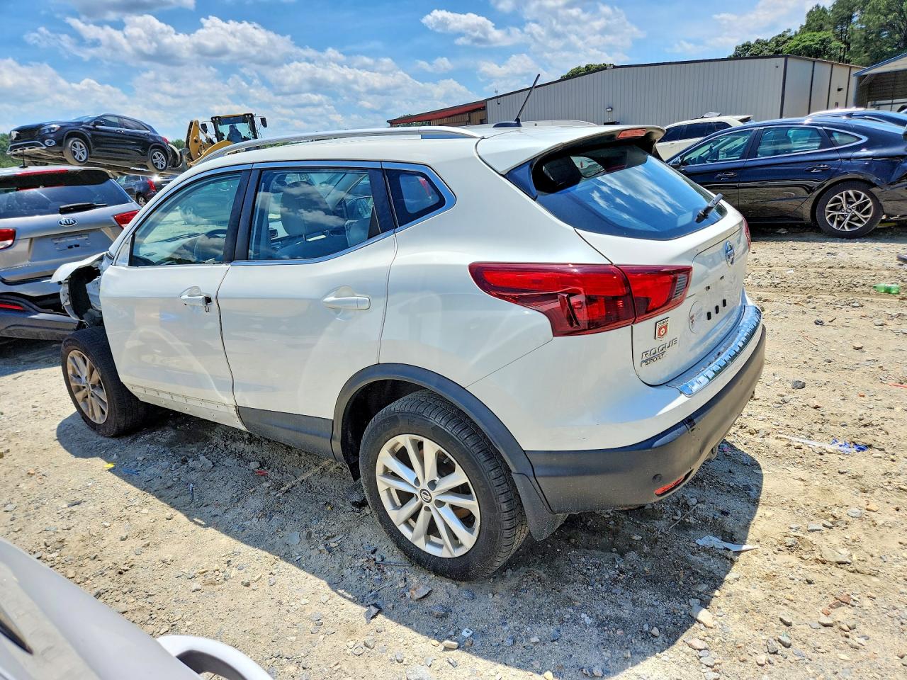 JN1BJ1CP6KW524809 · 2019 NISSAN ROGUE SPORT · 2/14