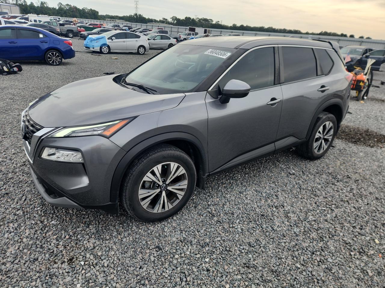 JN8BT3BB6NW333702 · 2022 NISSAN ROGUE