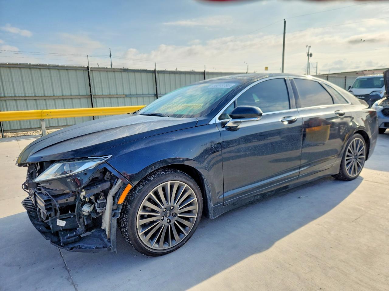 3LN6L2JK6ER836265 · 2014 LINCOLN MKZ