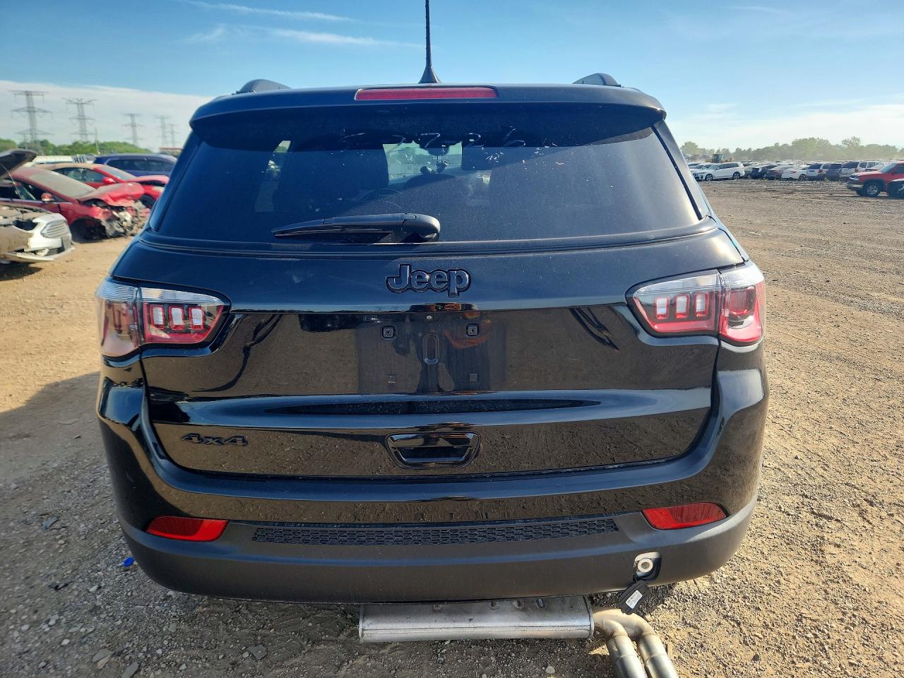 3C4NJDBB6NT166980 · 2022 JEEP COMPASS · 6/12