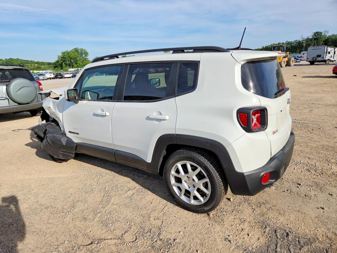 ZACNJABB8KPK02909 · 2019 JEEP RENEGADE · 2/13