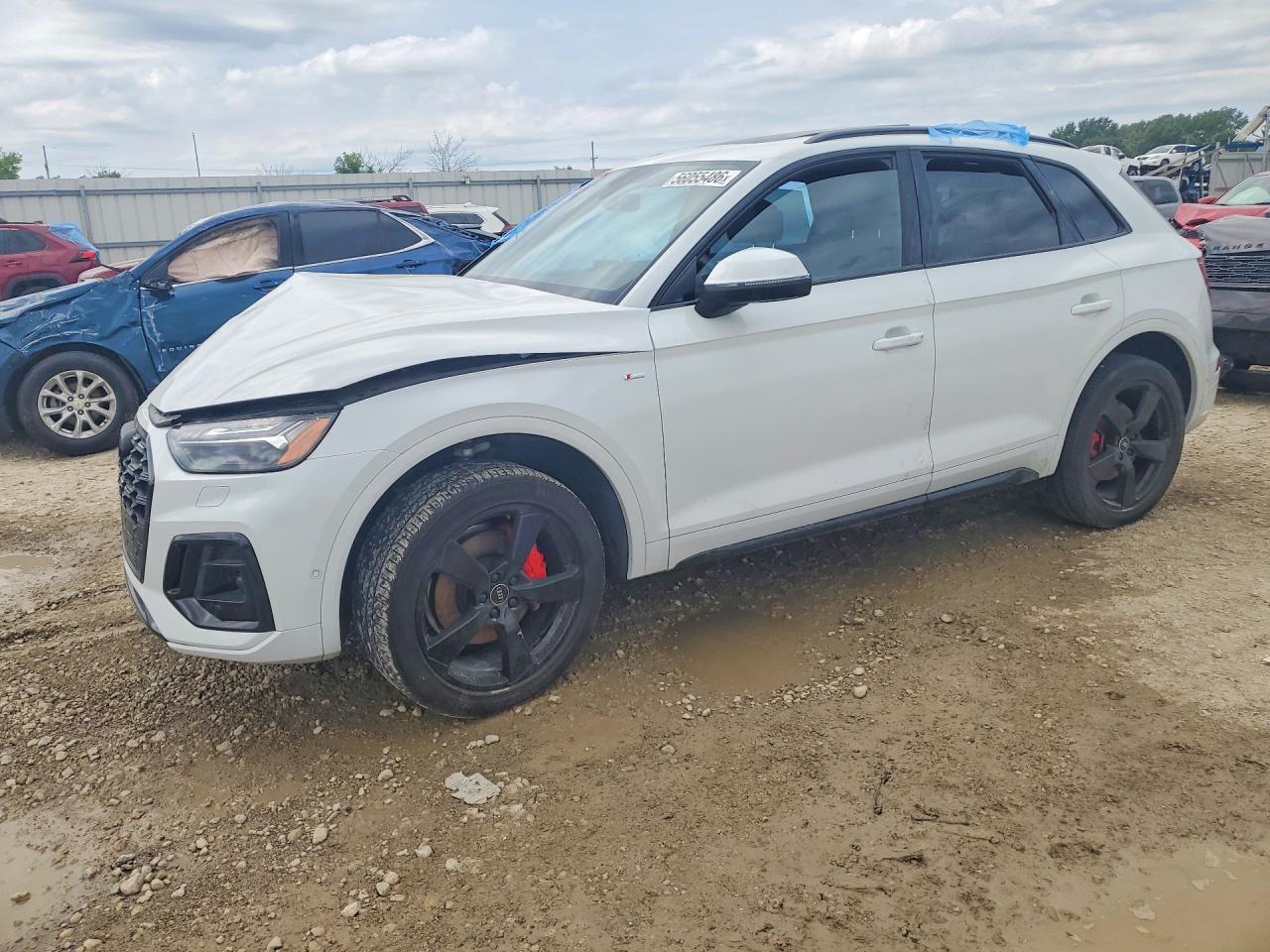 WA1FAAFY9R2054077 · 2024 AUDI Q5