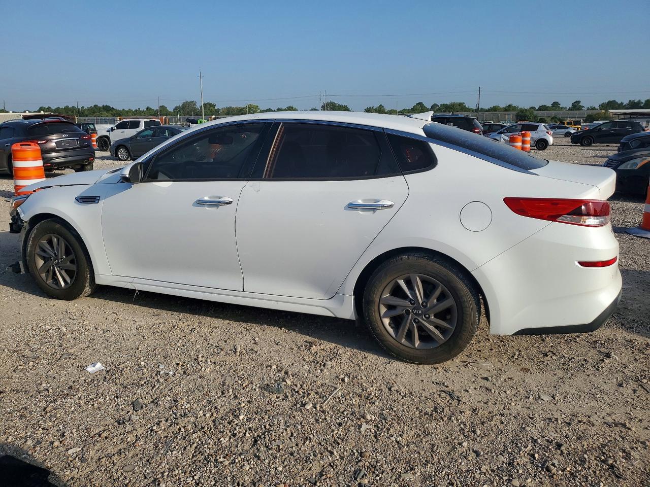 5XXGT4L36LG412493 · 2020 KIA OPTIMA · 2/13