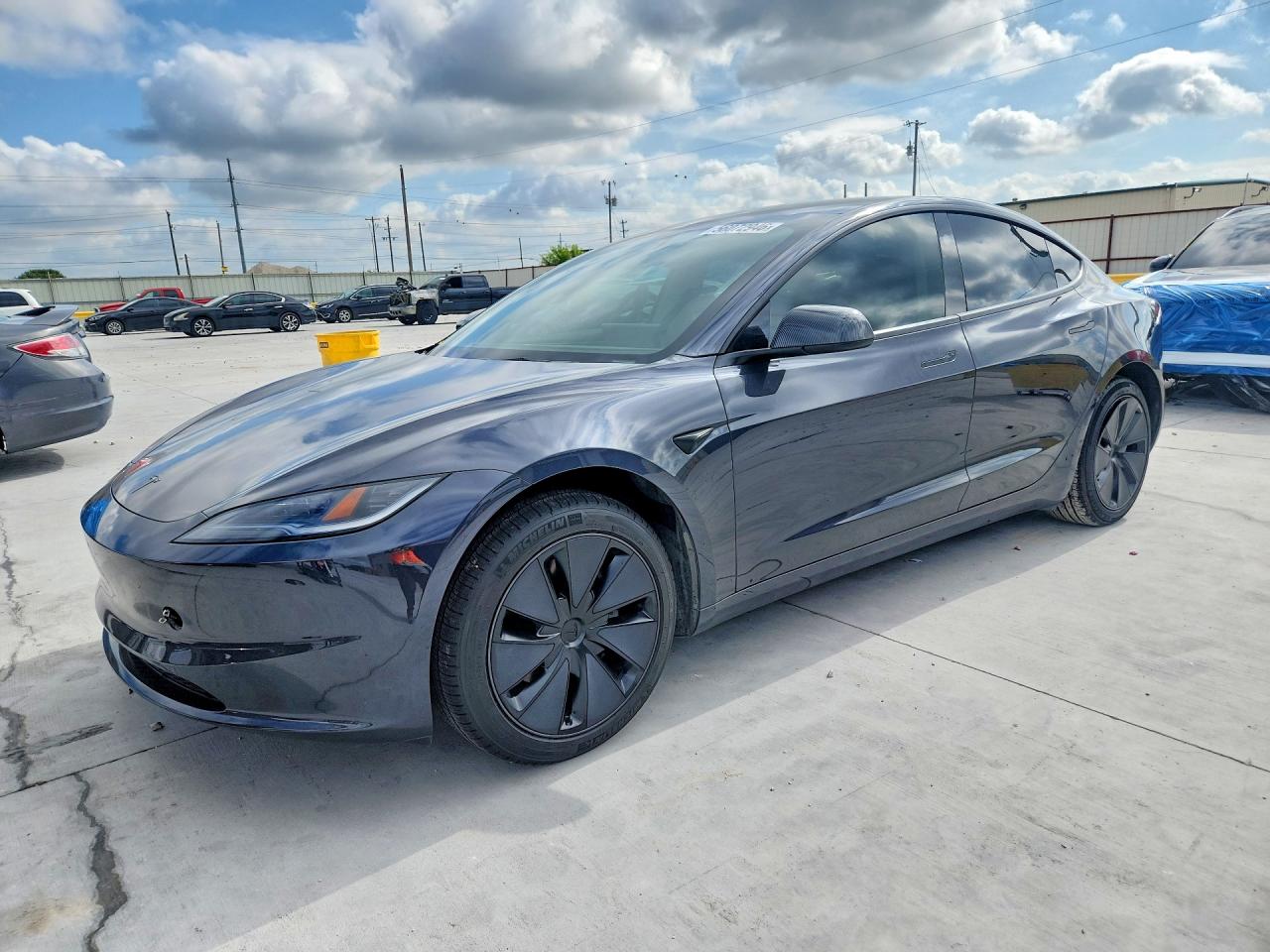 5YJ3E1EA1SF906605 · 2025 TESLA MODEL 3