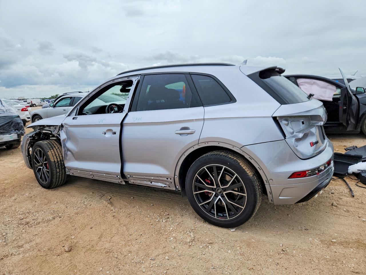 WA1C4AFY7P2161572 · 2023 AUDI SQ5 · 2/14