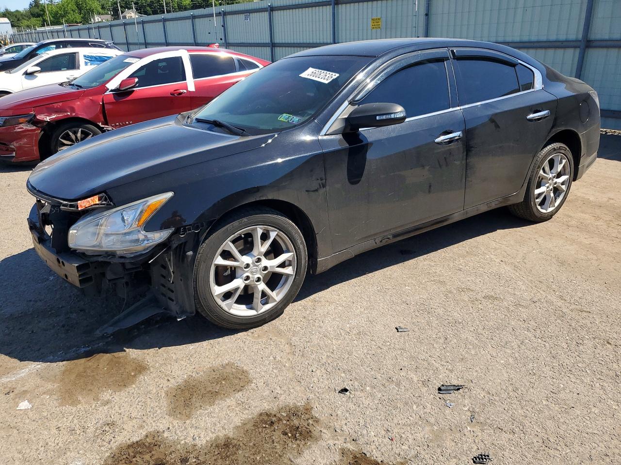1N4AA5AP4DC845485 · 2013 NISSAN MAXIMA