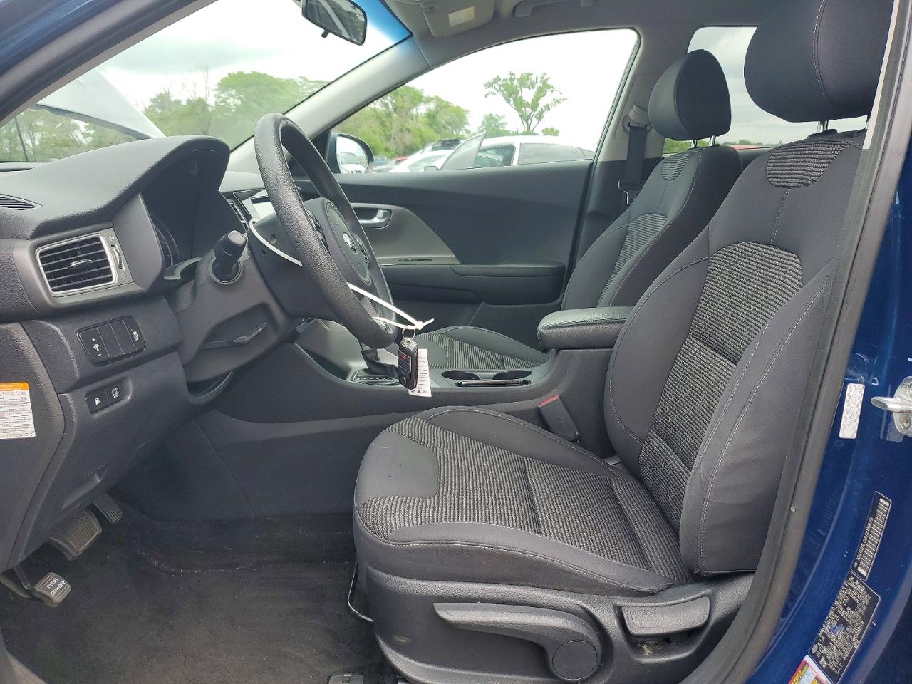 KNDCB3LC8H5099678 · 2017 KIA NIRO · 7/13