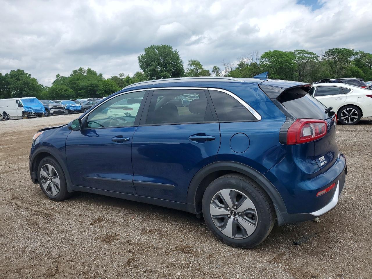 KNDCB3LC8H5099678 · 2017 KIA NIRO · 2/13