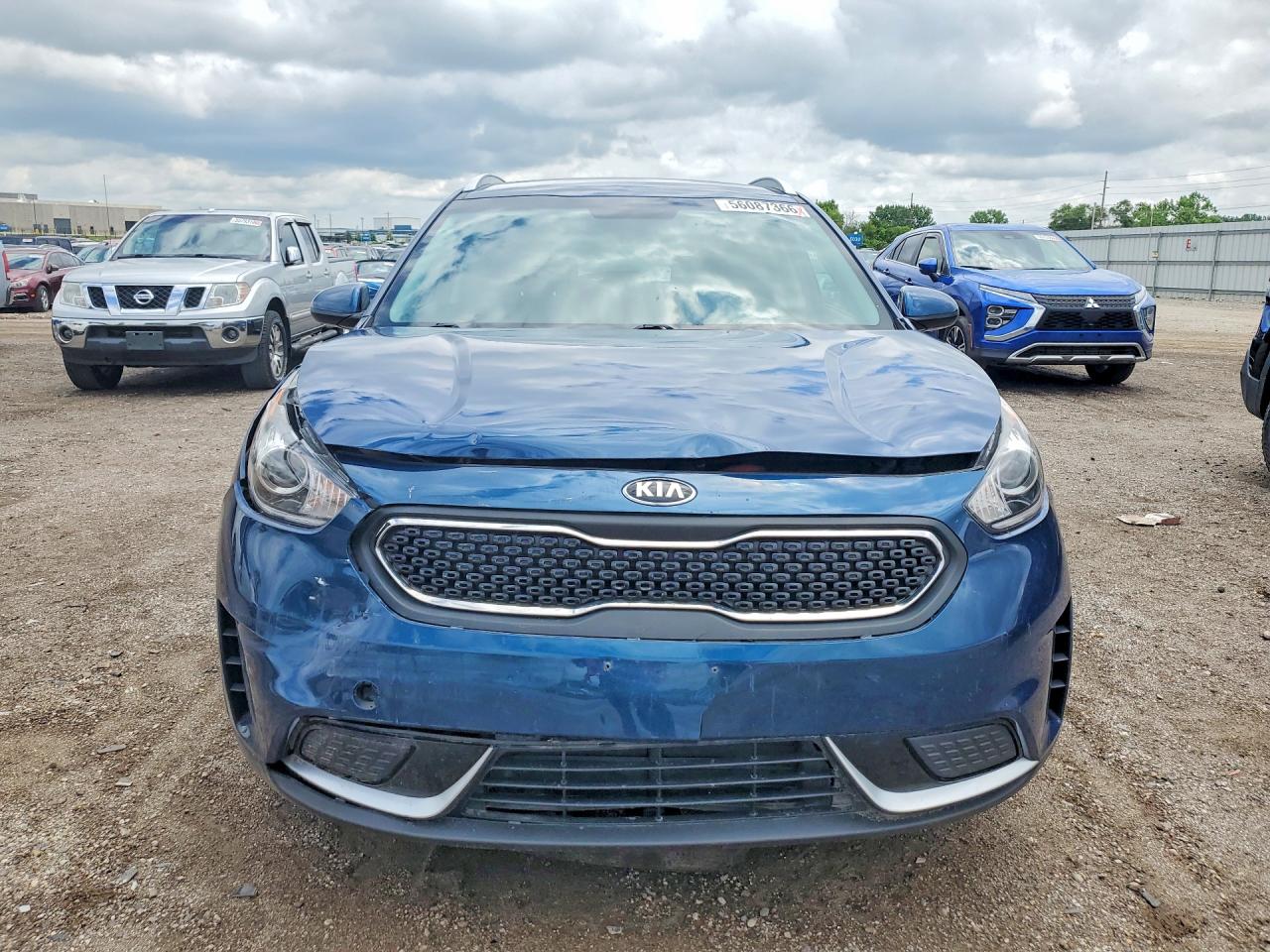 KNDCB3LC8H5099678 · 2017 KIA NIRO · 5/13