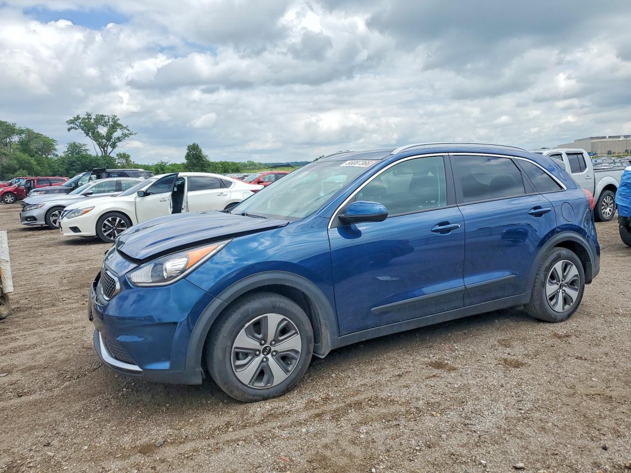 KNDCB3LC8H5099678 · 2017 KIA NIRO