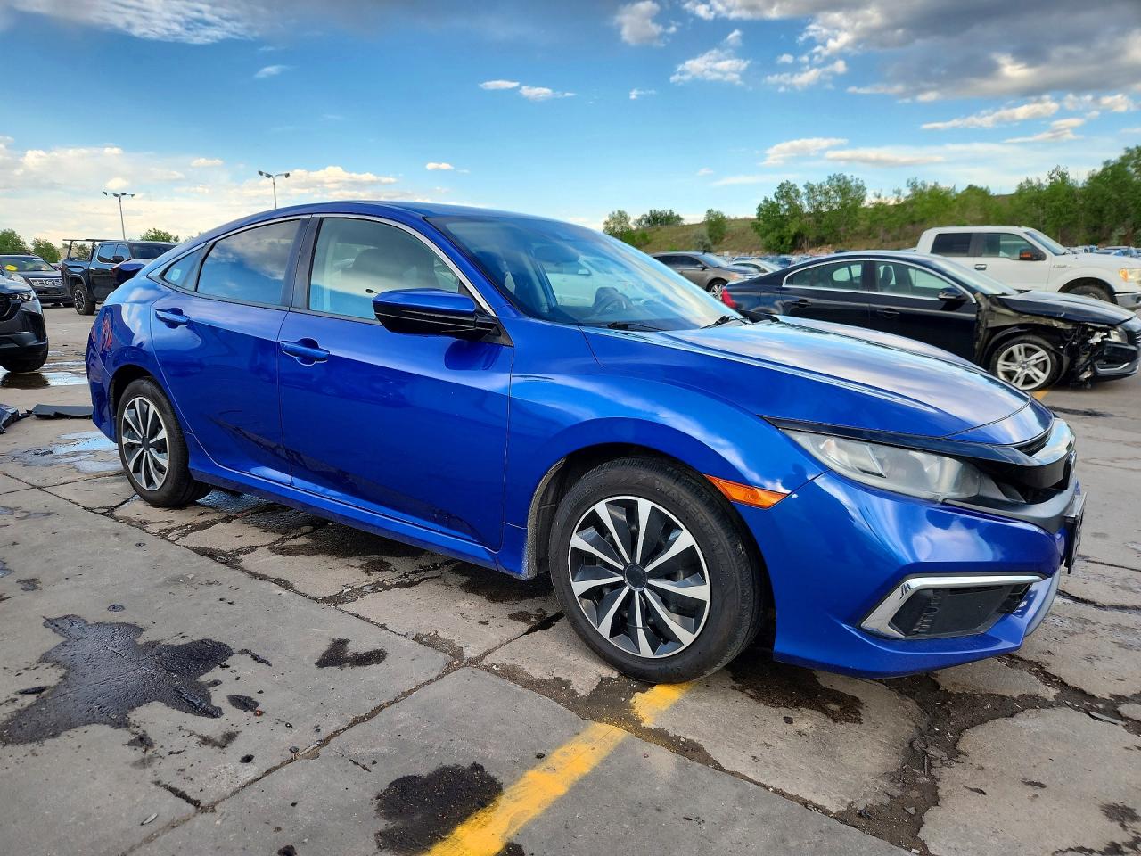 2HGFC2F60KH574672 · 2019 HONDA CIVIC · 4/13