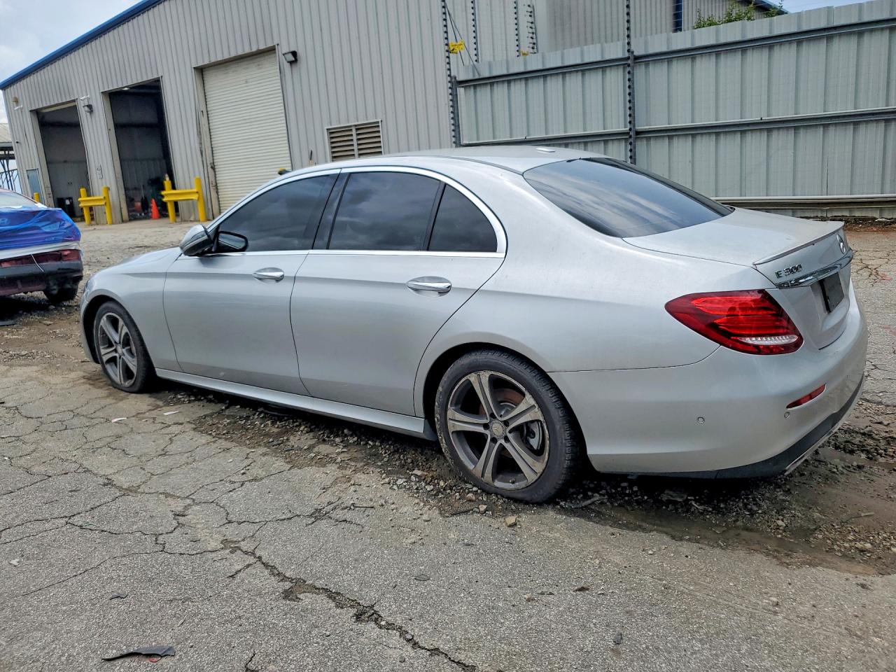 WDDZF4KB3HA218974 · 2017 MERCEDES-BENZ E · 2/12
