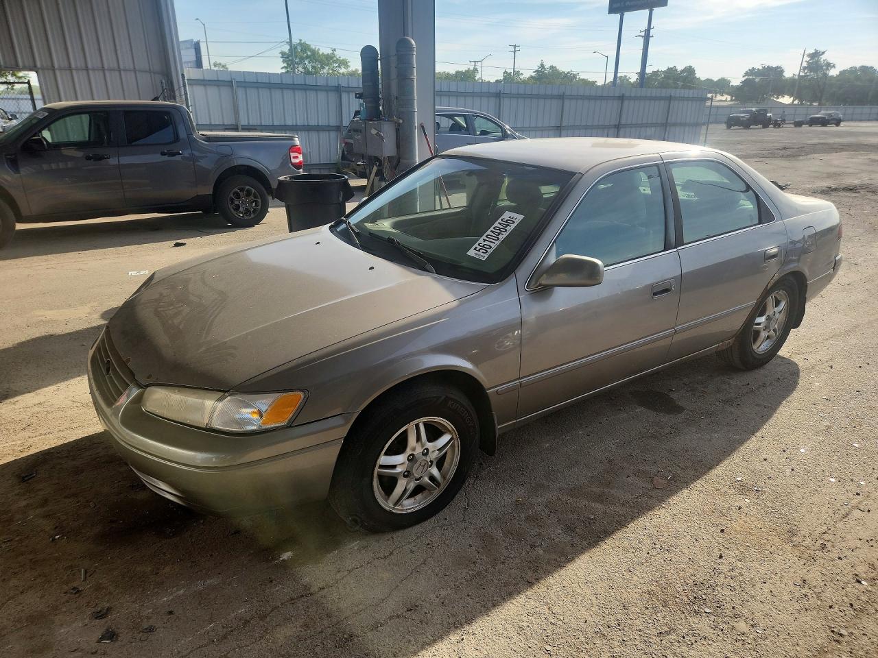 4T1BG22K4XU519954 · 1999 TOYOTA CAMRY