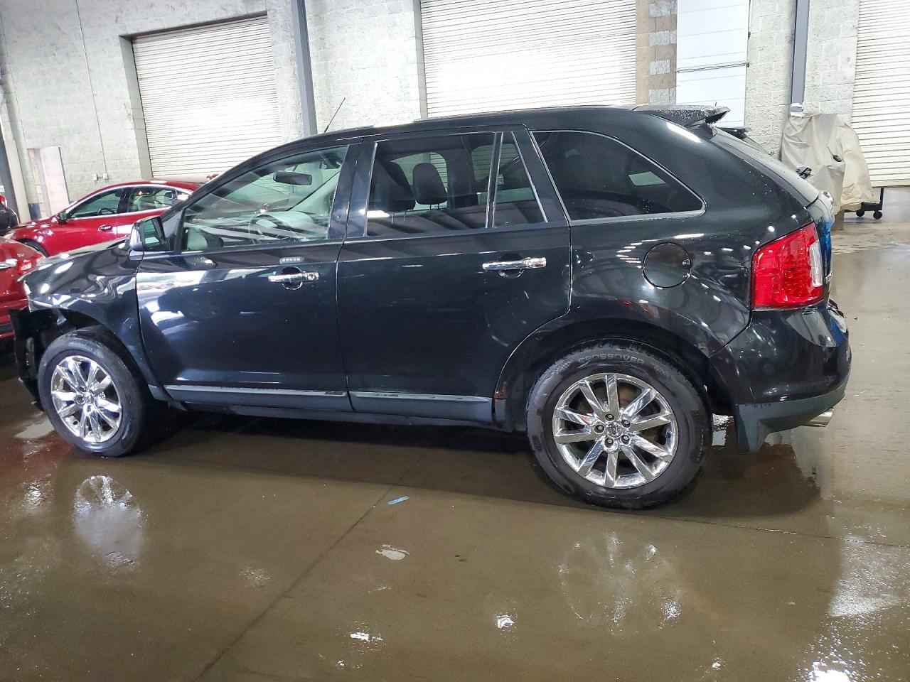 2FMDK4JC6BBA43041 · 2011 FORD EDGE · 2/12