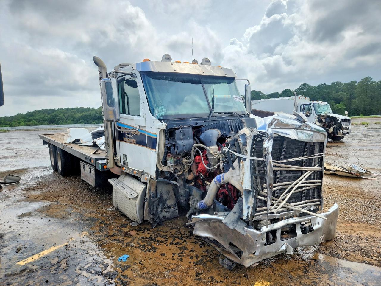 2020 FREIGHTLINER 122SD