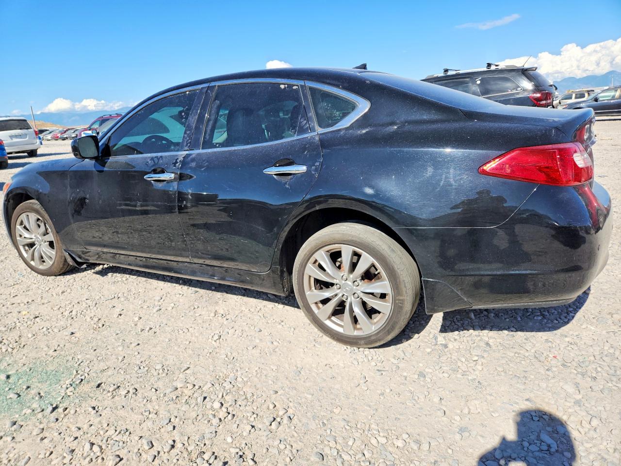 JN1BY1AR2DM602825 · 2013 INFINITI M37 · 2/12