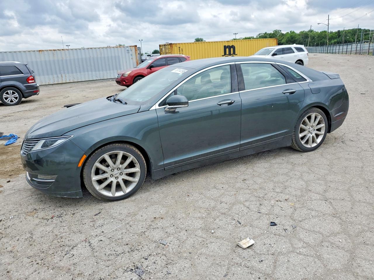 3LN6L2LU7GR611984 · 2016 LINCOLN MKZ