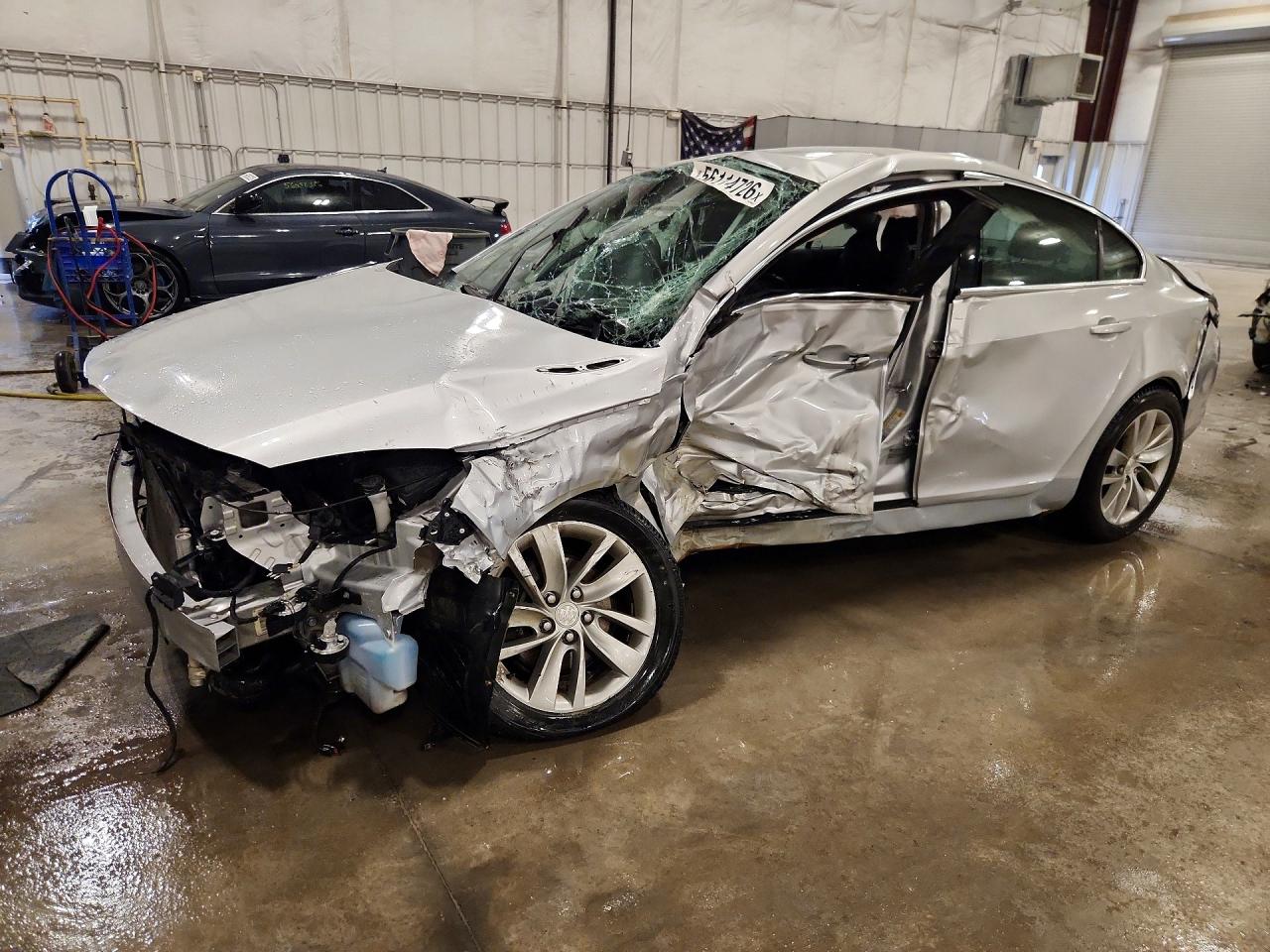 2G4GK5EX9G9157839 · 2016 BUICK REGAL