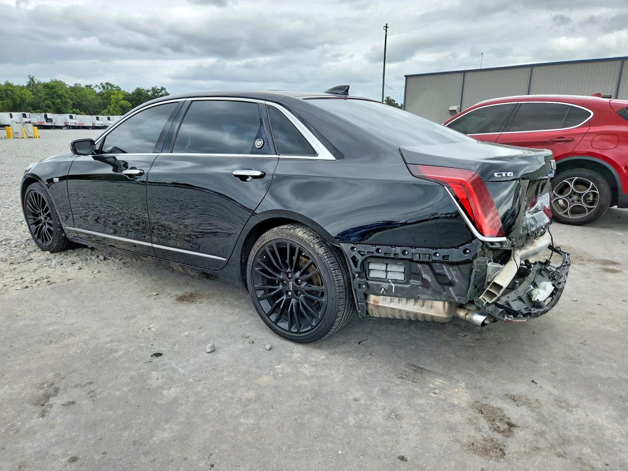 1G6KF5RS1HU197339 · 2017 CADILLAC CT6 · 2/13