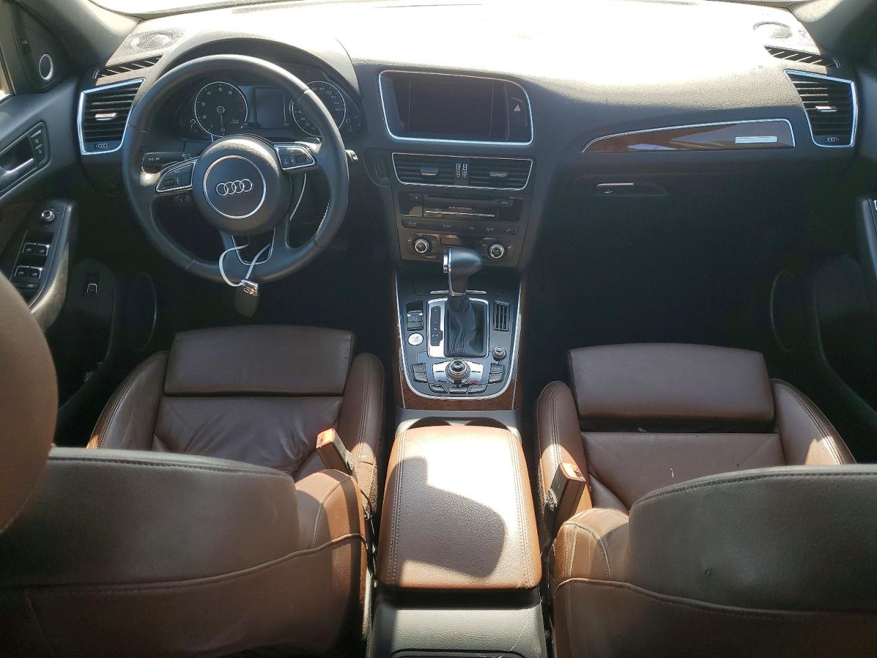 WA1DGBFPXFA049197 · 2015 AUDI Q5 · 8/14