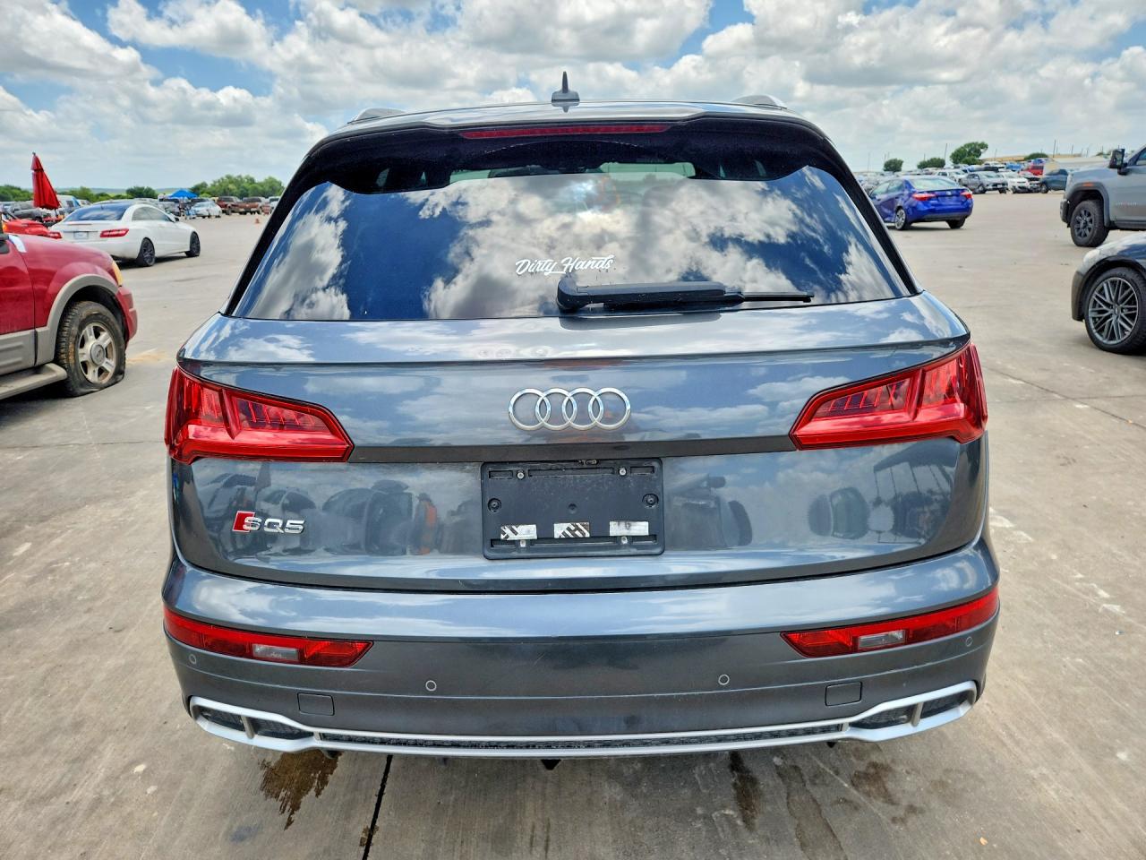 WA1C4AFY0J2158116 · 2018 AUDI SQ5 · 6/12