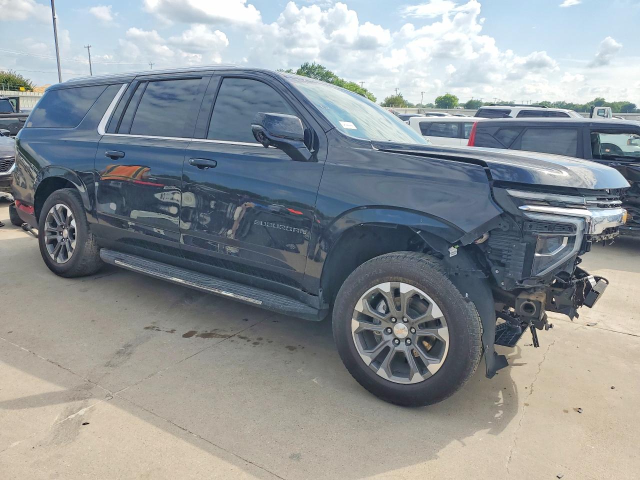 1GNS5CRD5SR201061 · 2025 CHEVROLET SUBURBAN · 4/14