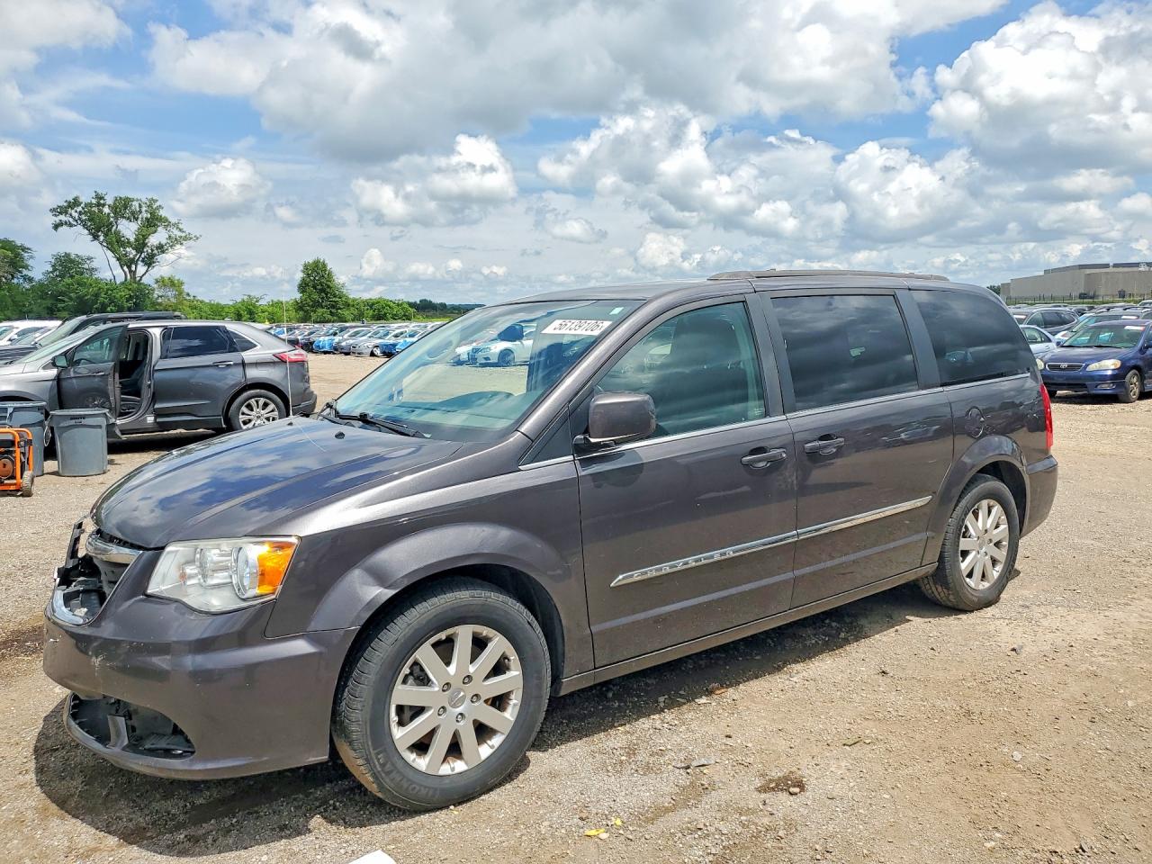 2C4RC1BG9FR544641 · 2015 CHRYSLER TOWN & COUNTRY