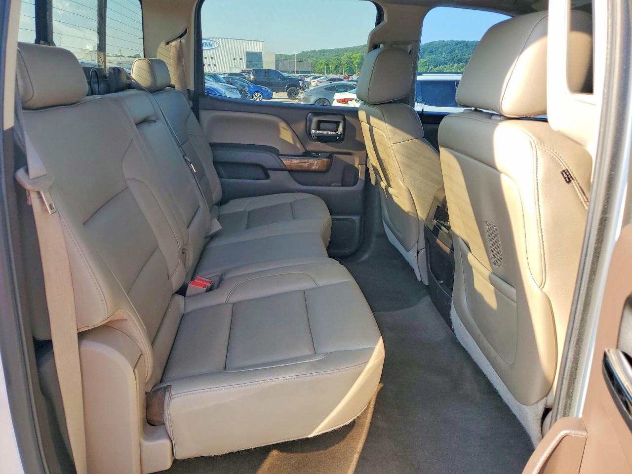 3GTU2VEC2FG493857 · 2015 GMC SIERRA · 10/12