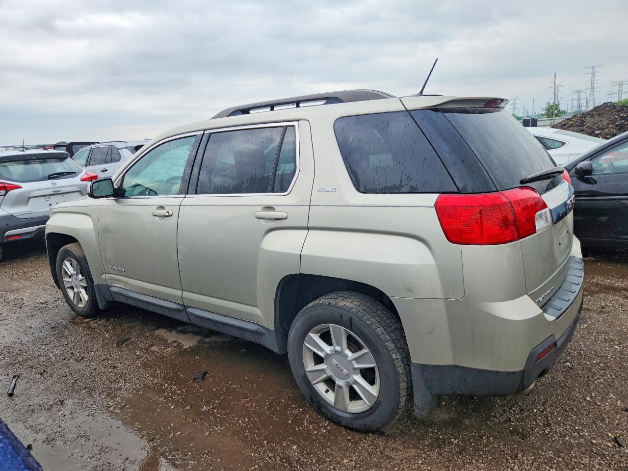 2GKFLSE38D6418498 · 2013 GMC TERRAIN · 2/12
